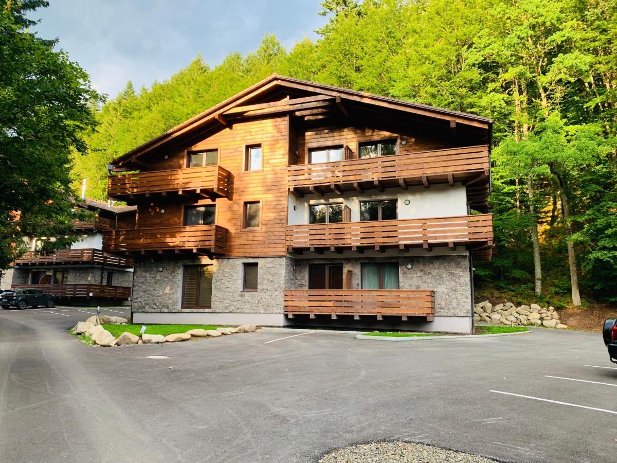 Lucnica Apartments Tale Buitenkant foto