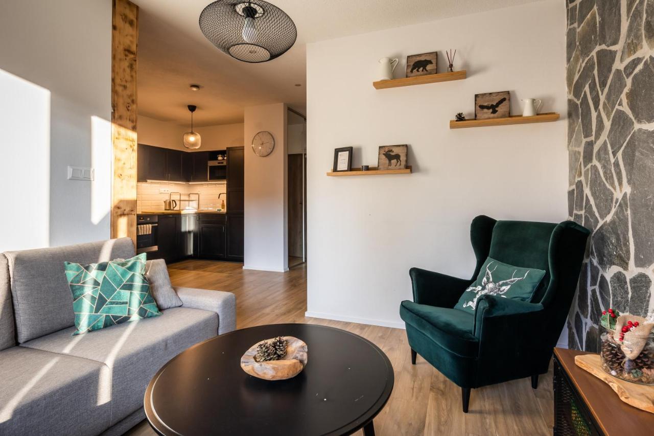 Lucnica Apartments Tale Buitenkant foto